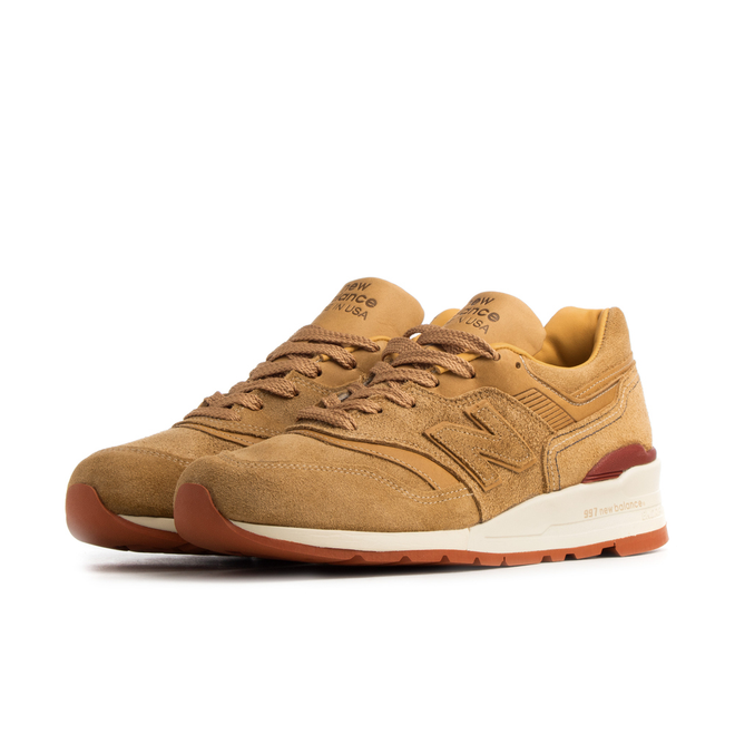 new balance red wing 997