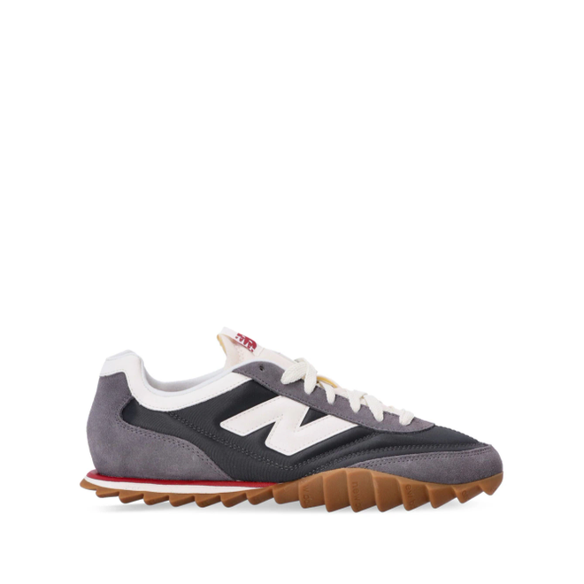 New Balance RC30 URC30AG Sneakerjagers