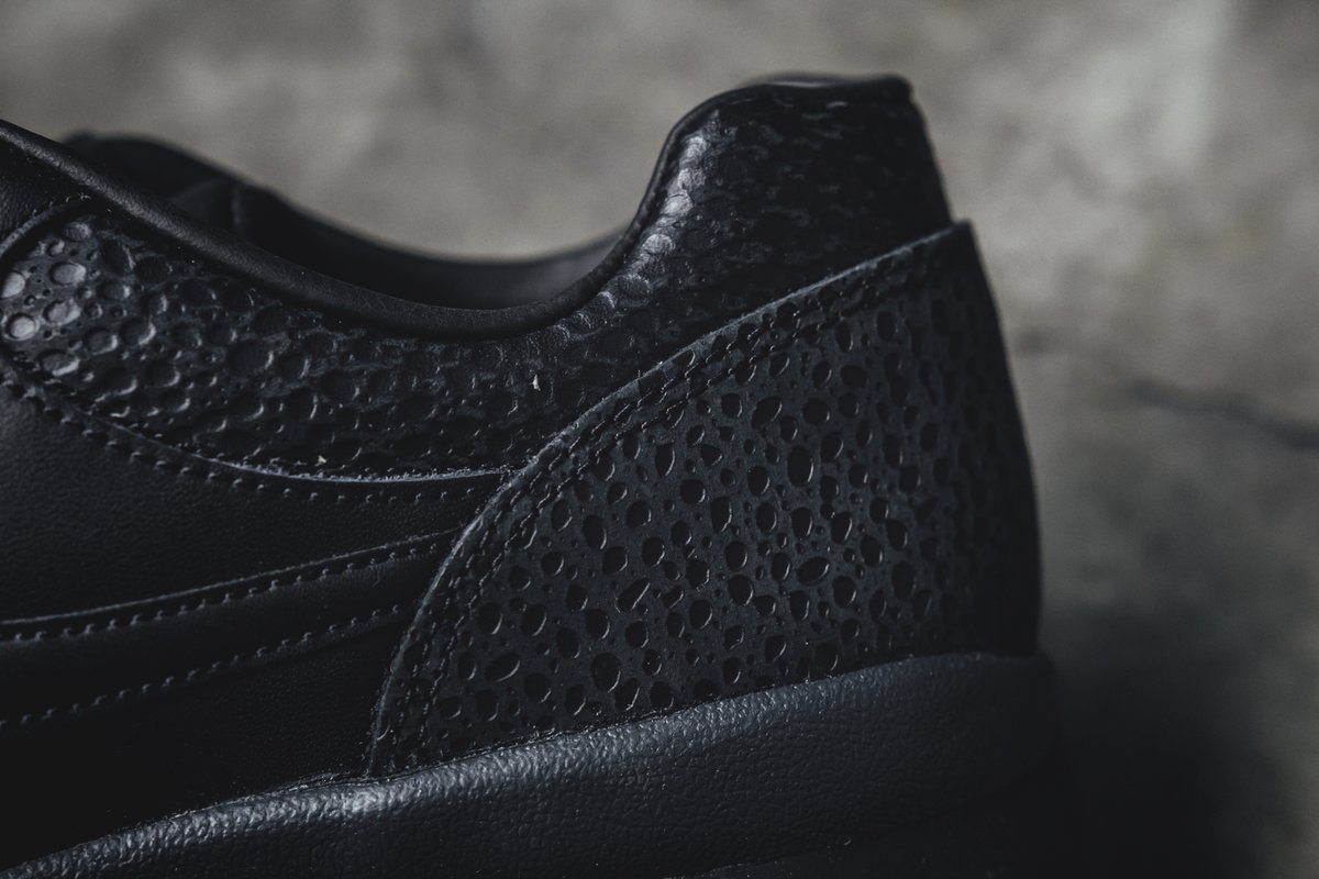 Nike AIr Safari QS 'Black'