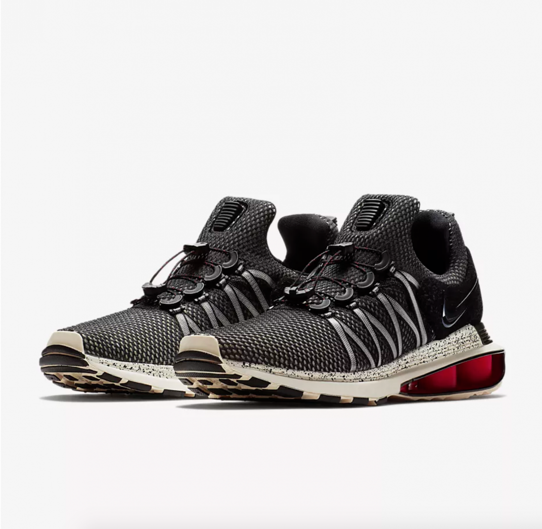 nike gravity shox red