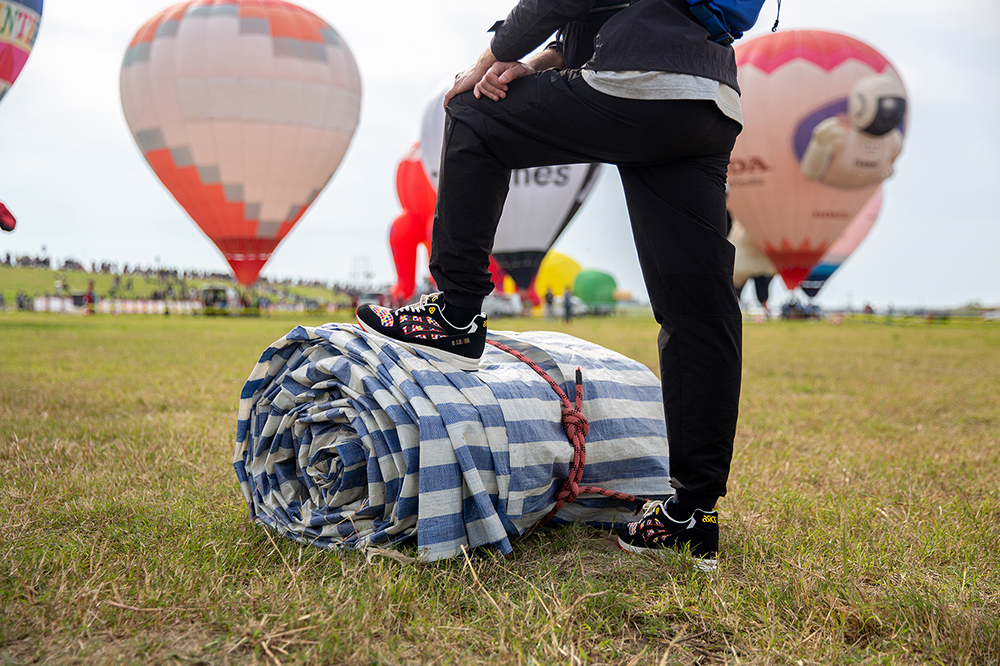  Size? x ASICS Gel Saga 'Balloon Fiesta'