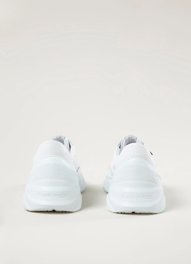 Filling Pieces Low Meno Shuttle Ixion