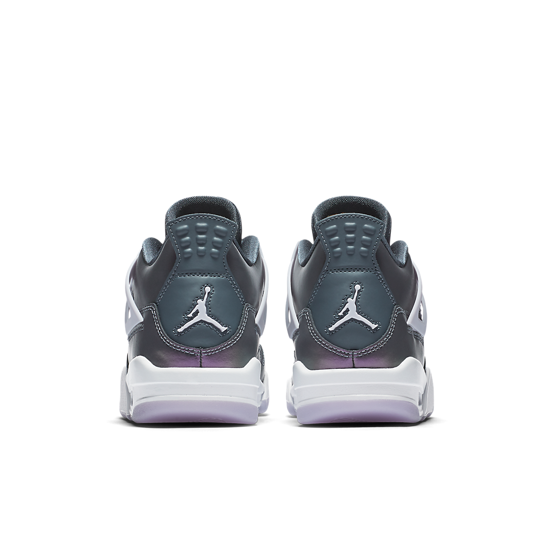 Air Jordan 4 "Monsoon Blue"