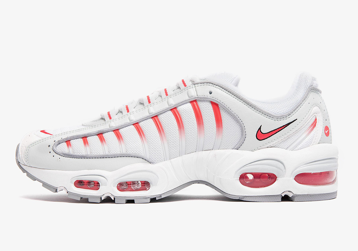 NIKE AIR MAX TAILWIND IV 'RED ORBIT'