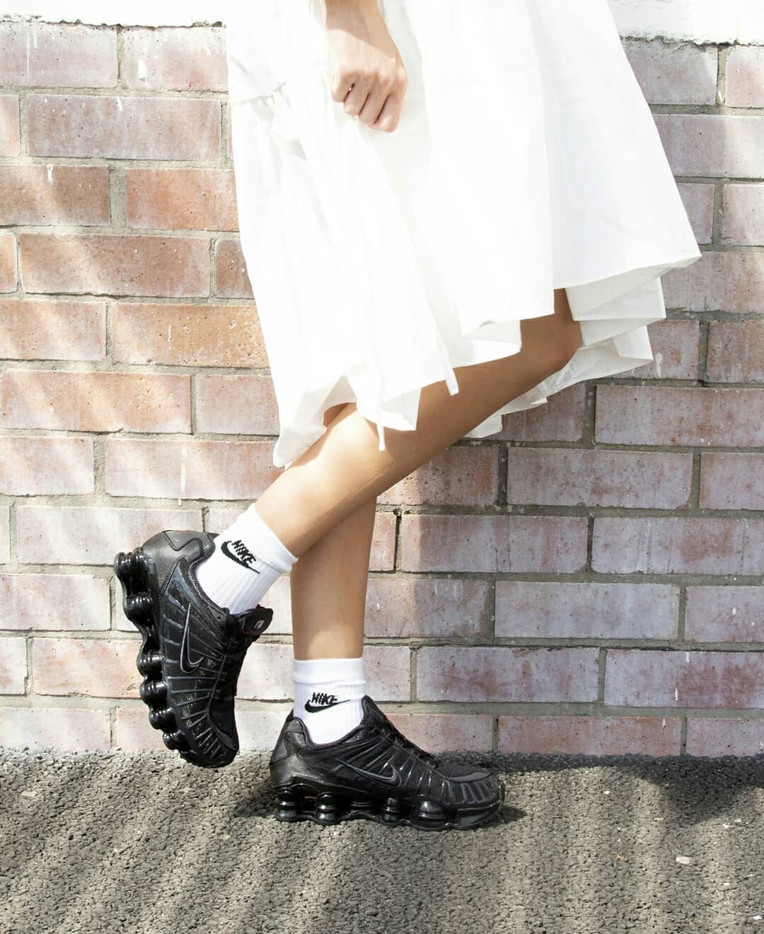 nike shox tl outfit
