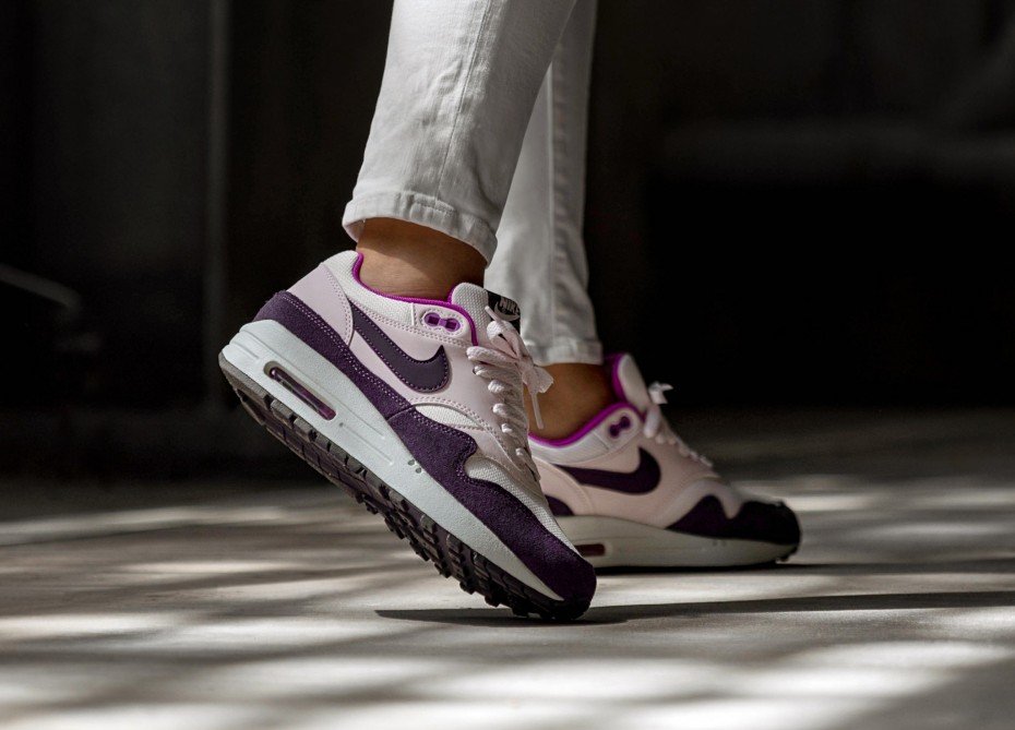 Nike Air Max 1 'Grand Purple'