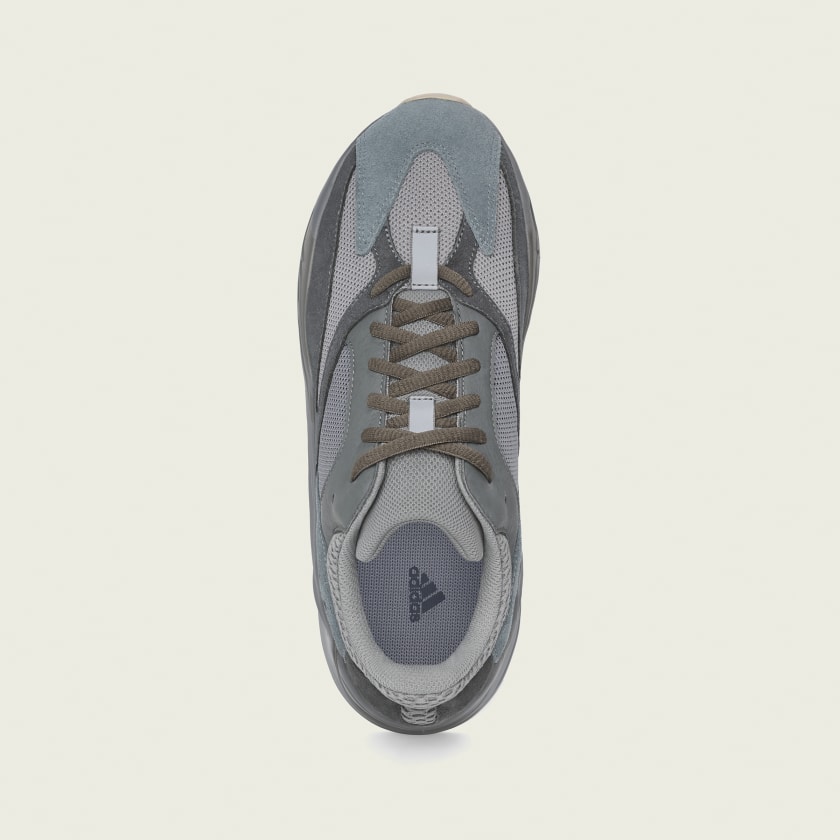 Yeezy Boost 700 Teal Blue