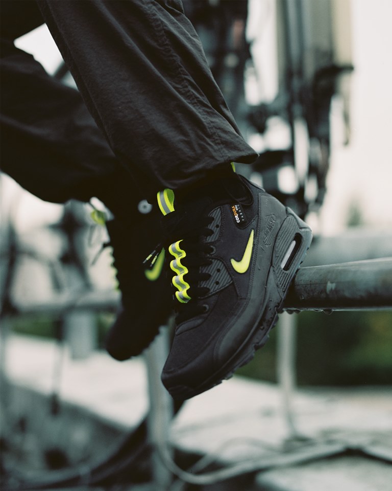 Vakman moreel Voorschrift The Basement x Nike Air Max 90 'Manchester' Release Reminder - Sneakerjagers