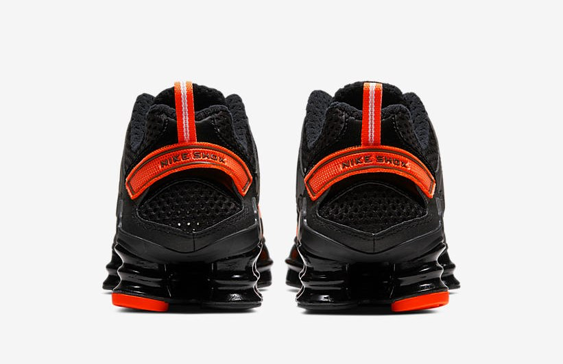 Nike WMNS Shox TL Nova Pack