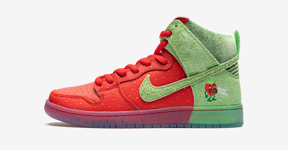 strawberry cough nike sb dunk high