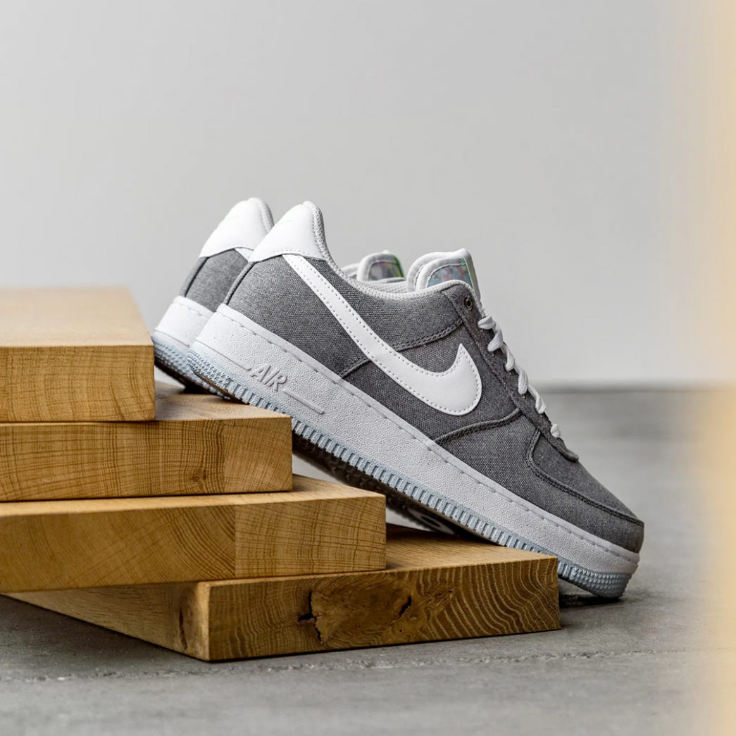 Nike Recycled Canvas pack