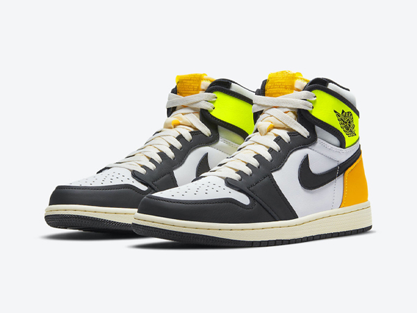 Air Jordan 1 Retro High OG 'Volt'