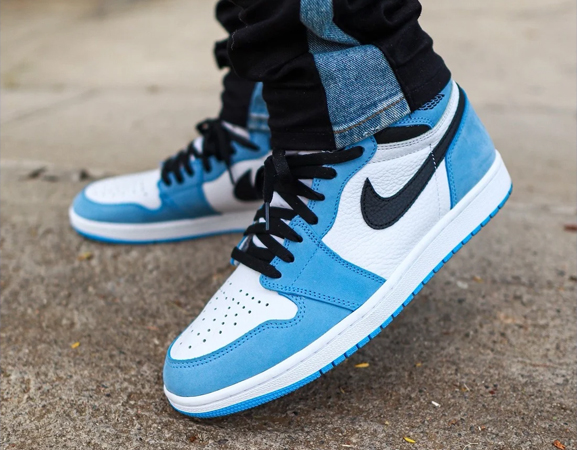 air jordan og university blue