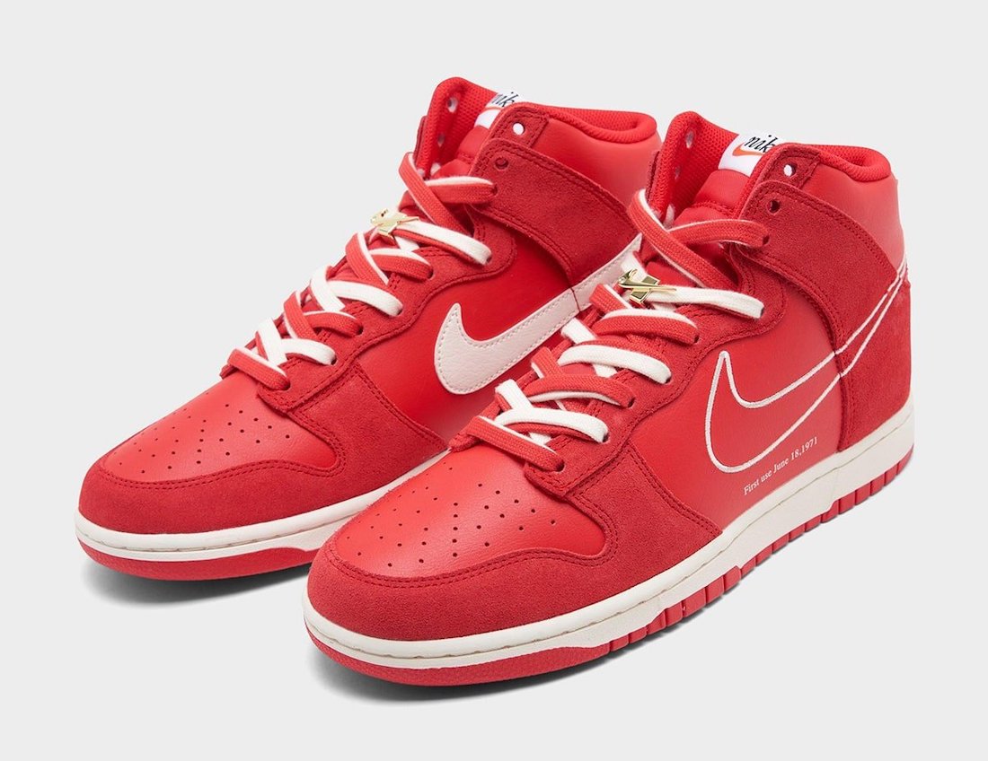 dunk high university red sail