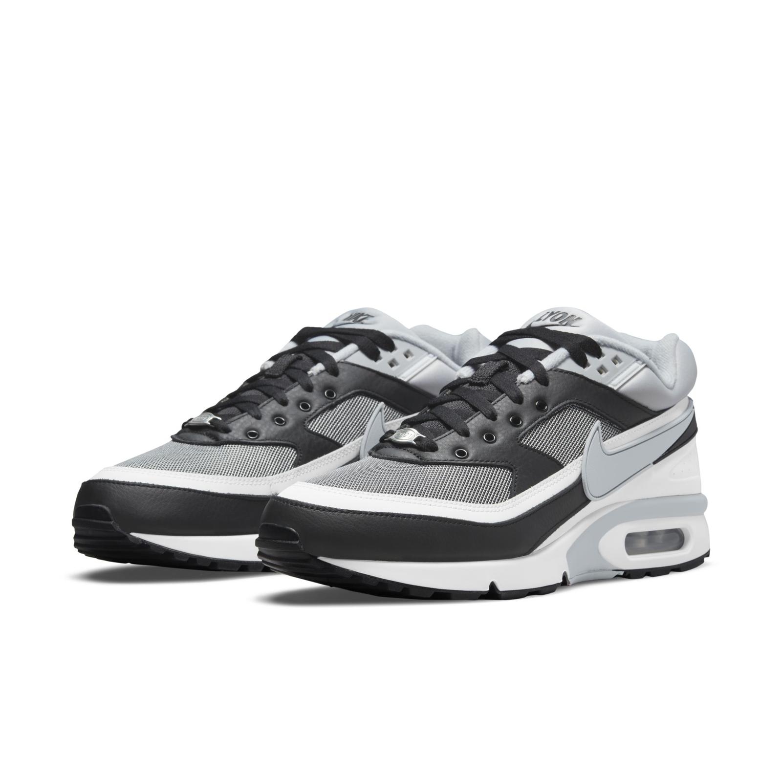 grey sneaker