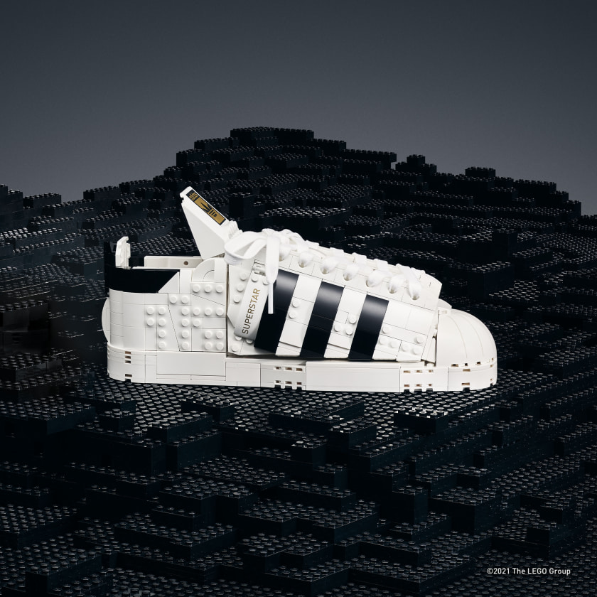 adidas Superstar x LEGO