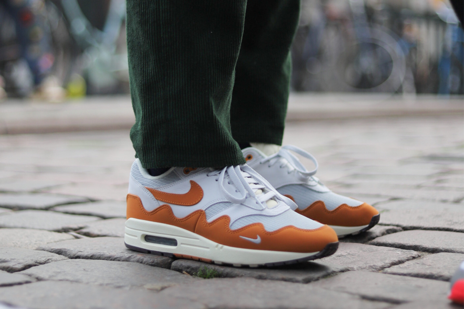 air max one x patta