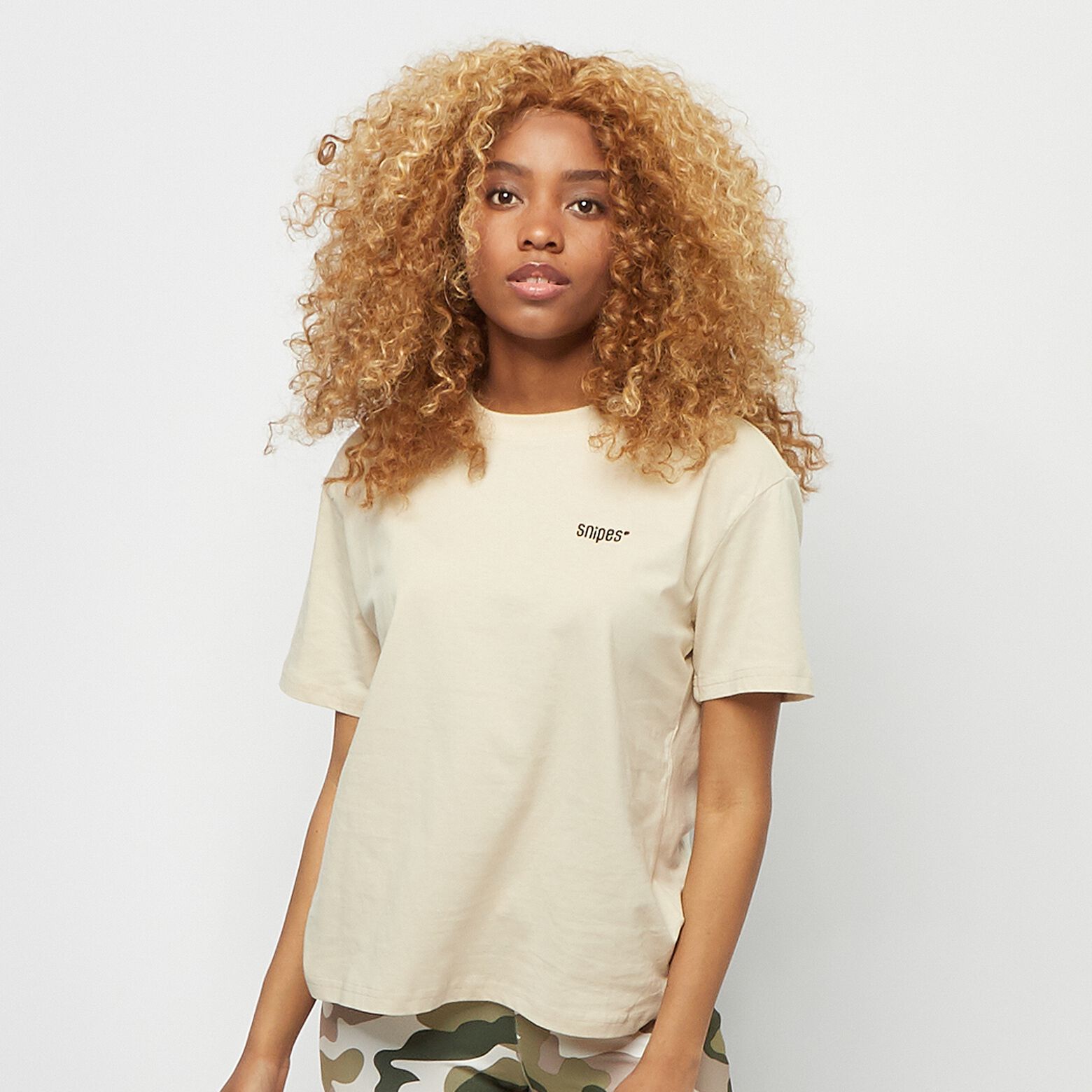 Snipes Small Logo Essentials Oversized Tee