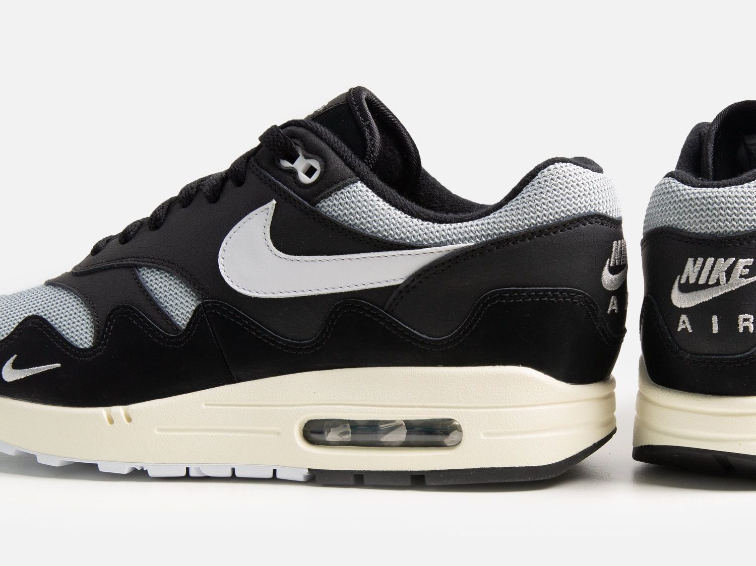 nike ombre air max sneakers