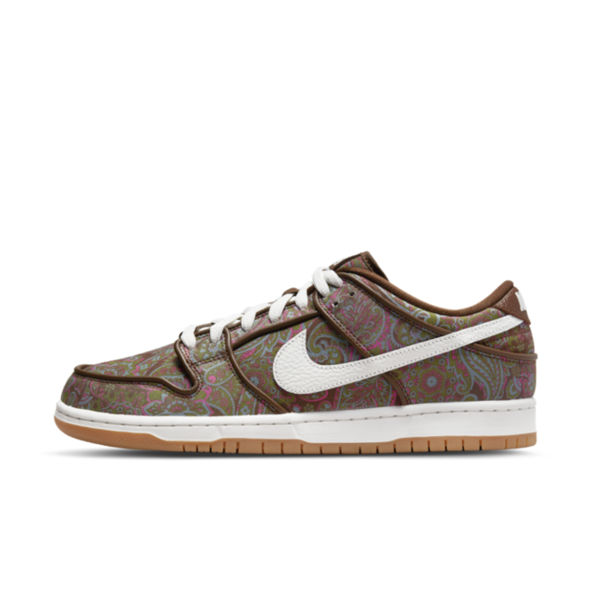 womens dunk low brown