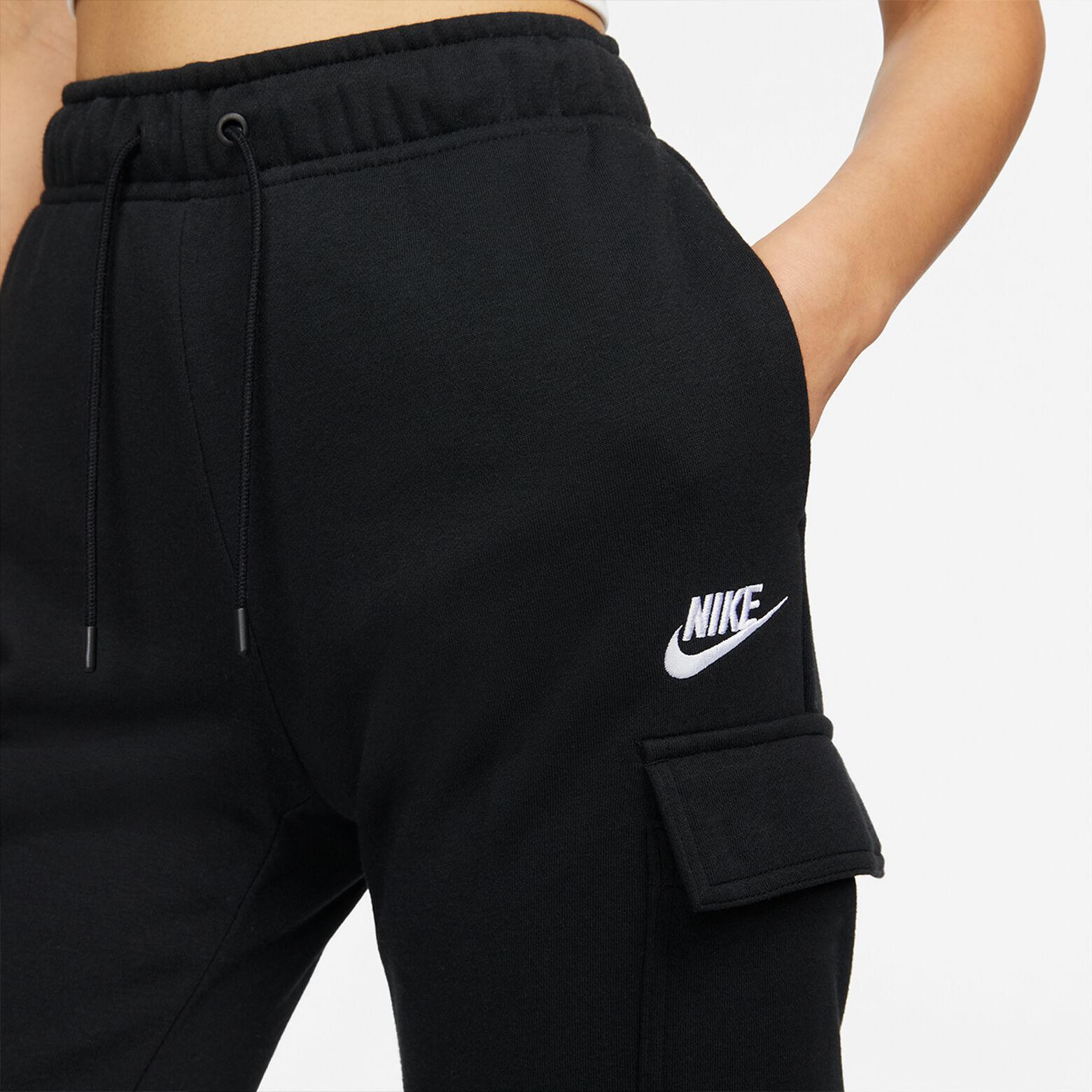 Nike Sportswear Essentials Women's Mid-Rise Cargo Pants