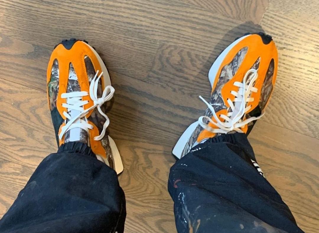 De atmos x New Balance 327 'Realtree 