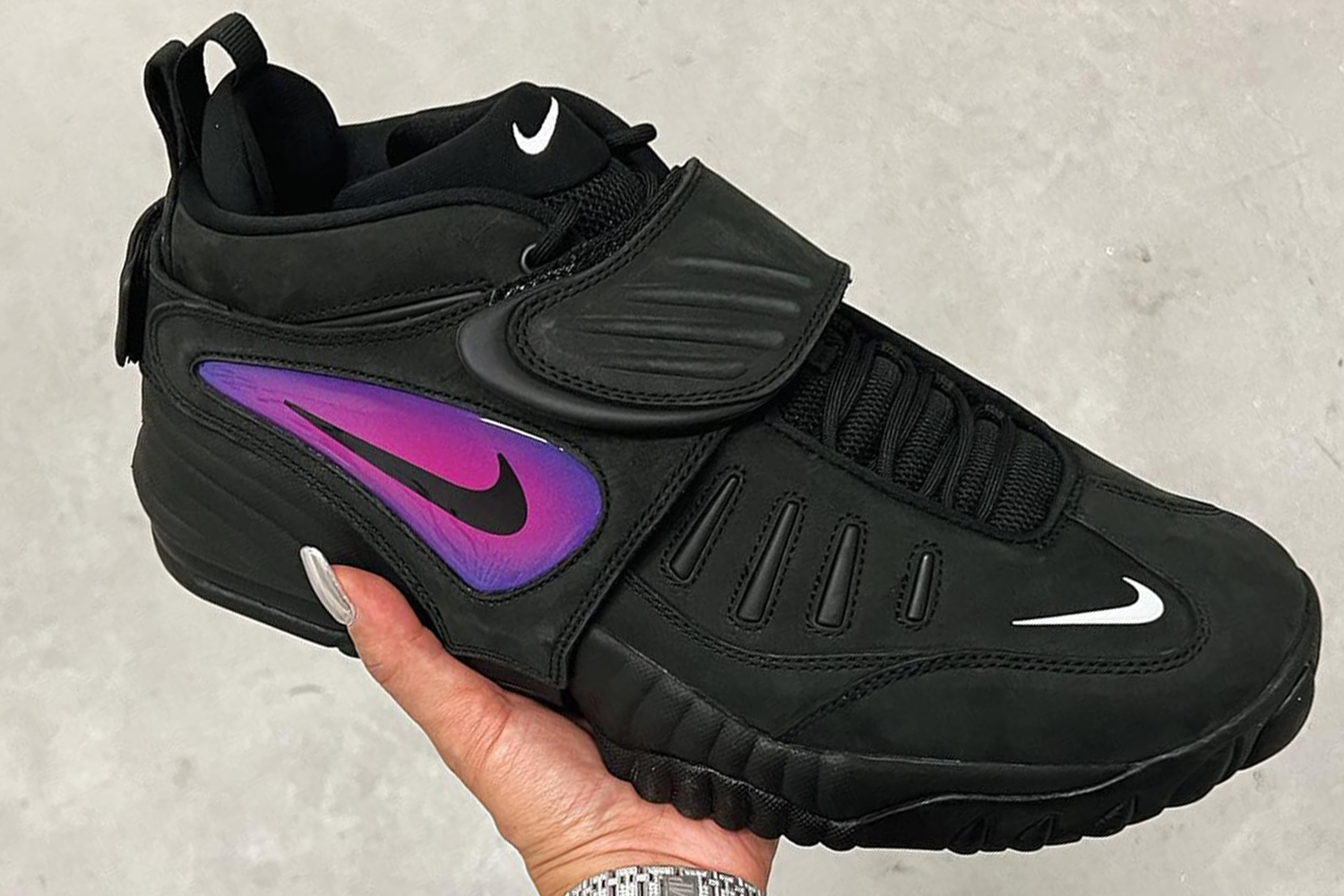 The Latest Sneaker News | FitforhealthShops