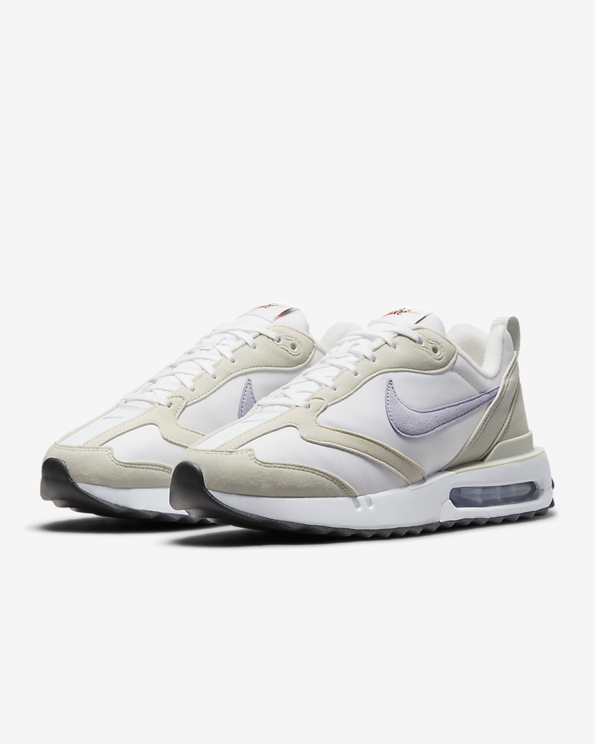 Nike Light Bone