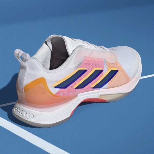 experimenteel Poort Inpakken adidas AVACOURT is de tennisschoen voor vrouwen - Sneakerjagers