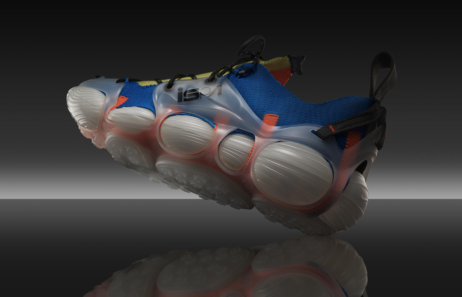 Nike ISPA komt met futuristische modellen - Sneakerjagers