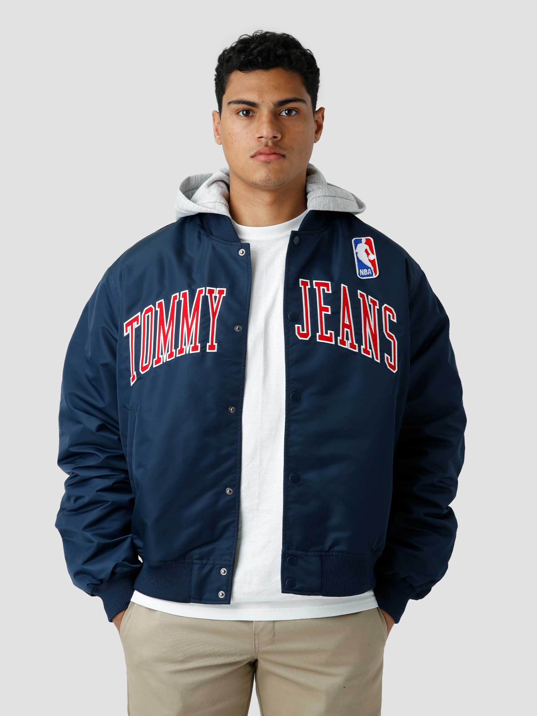 outfit picks week 18 Tommy Jeans TJM NBA-M16-opt2 Jacket