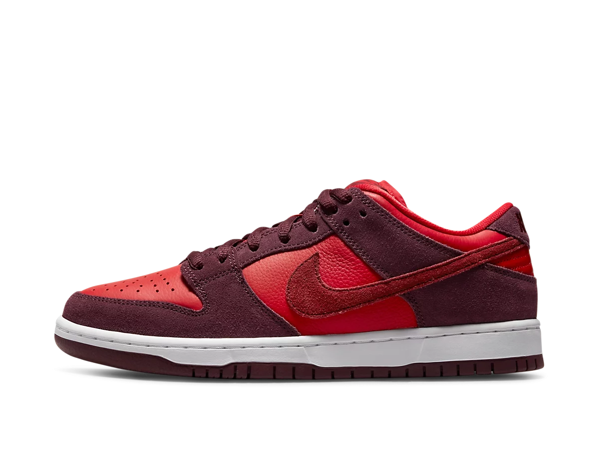 Nike SB Dunk Low 'Cherry' - Fruity Pack
