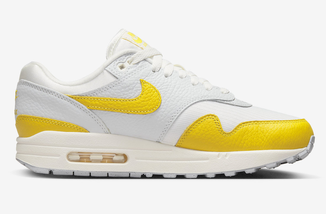 air max in yellow