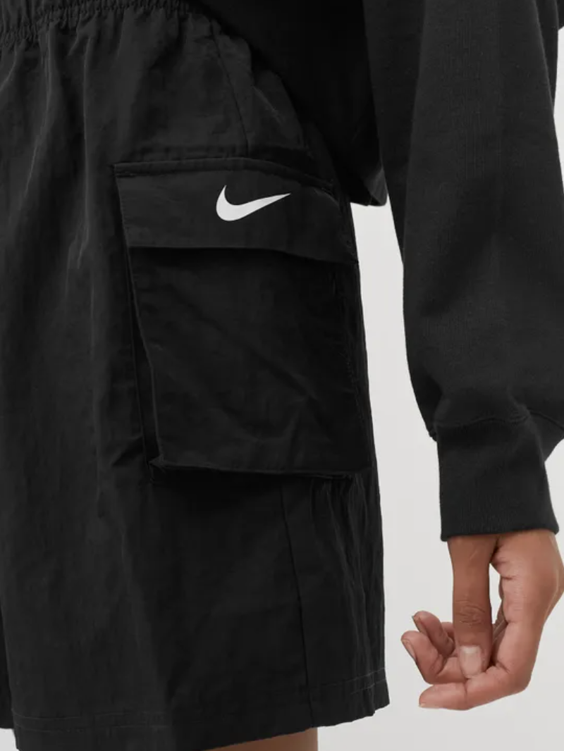 Nike WMNS Woven High-Rise Shorts