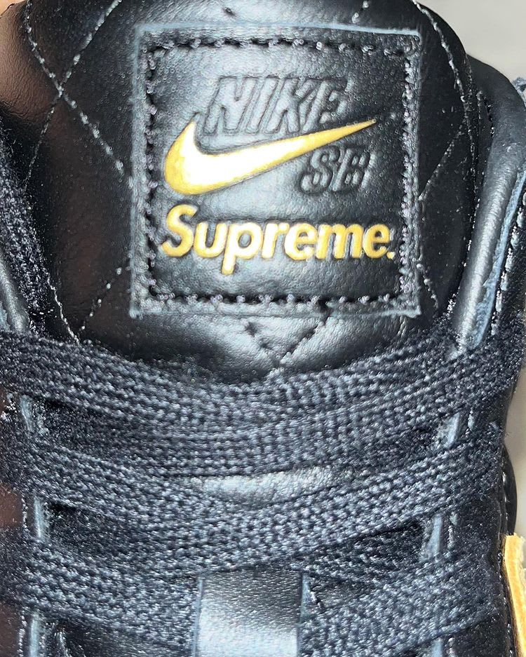 Supreme x Nike SB Blazer