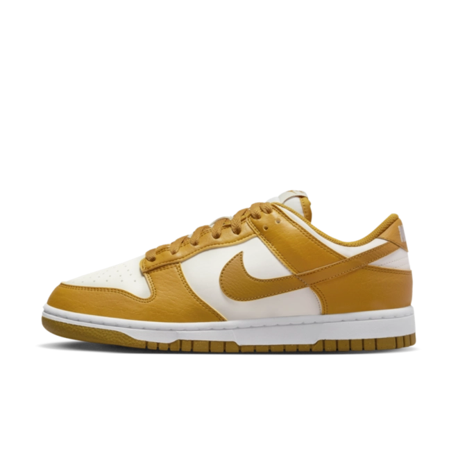 Nike dunk low light curry