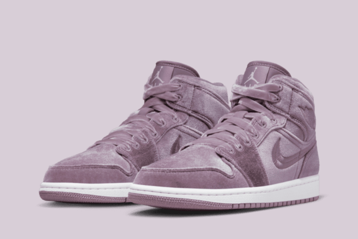 Hoe vallen de discount jordan 1 mid