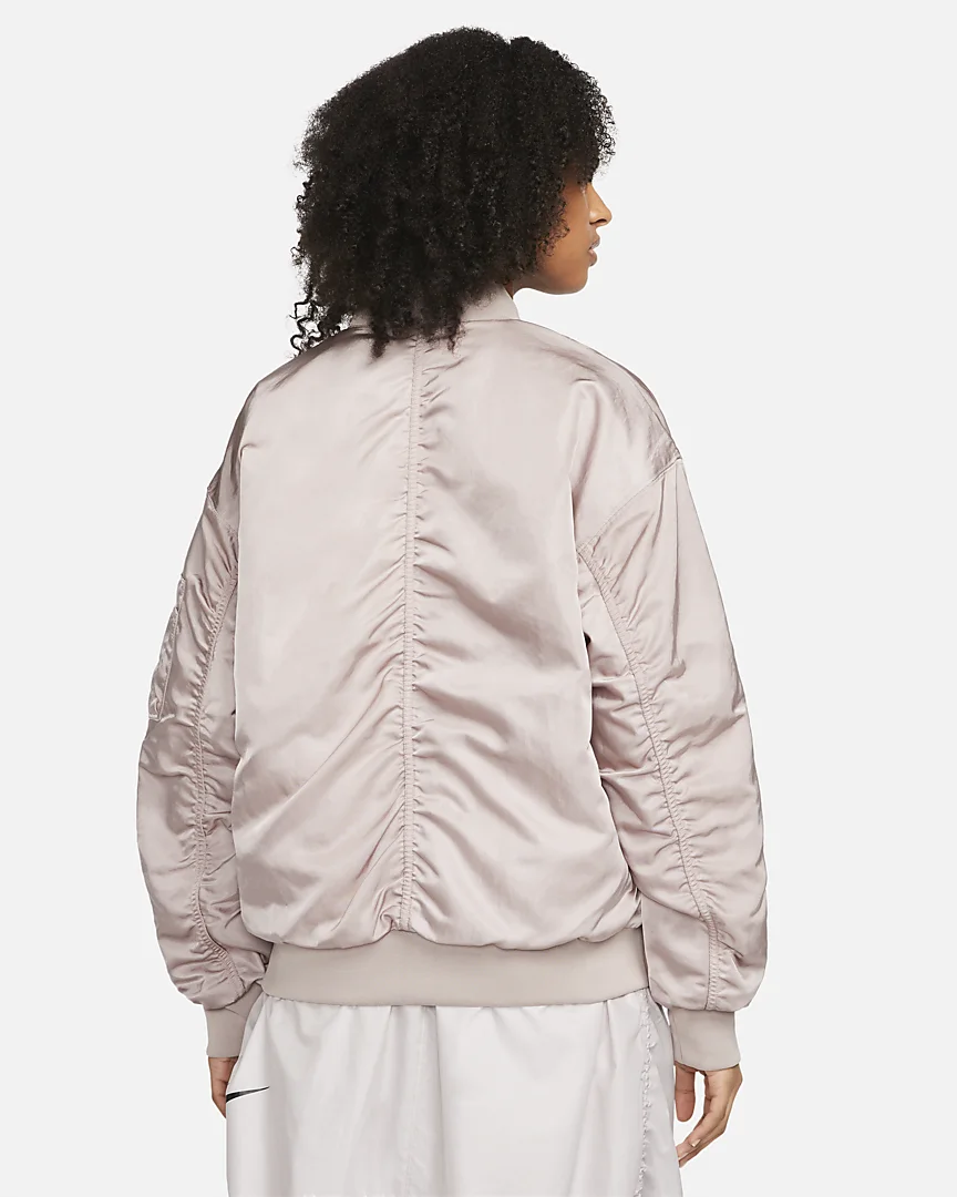 Nike Reversible Varsity Bomber Jacket pink achterkant