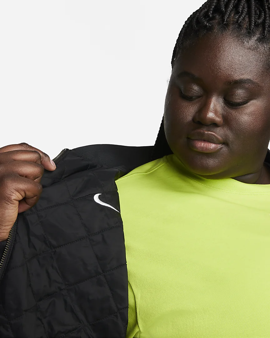Nike Reversible Varsity Bomber Jacket zwart detail shot
