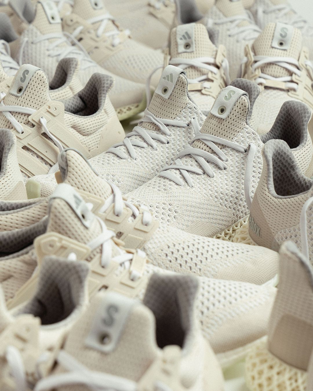 Koning Lear Bediende kubiek solebox x adidas presenteren hun nieuwe collectie - Sneakerjagers