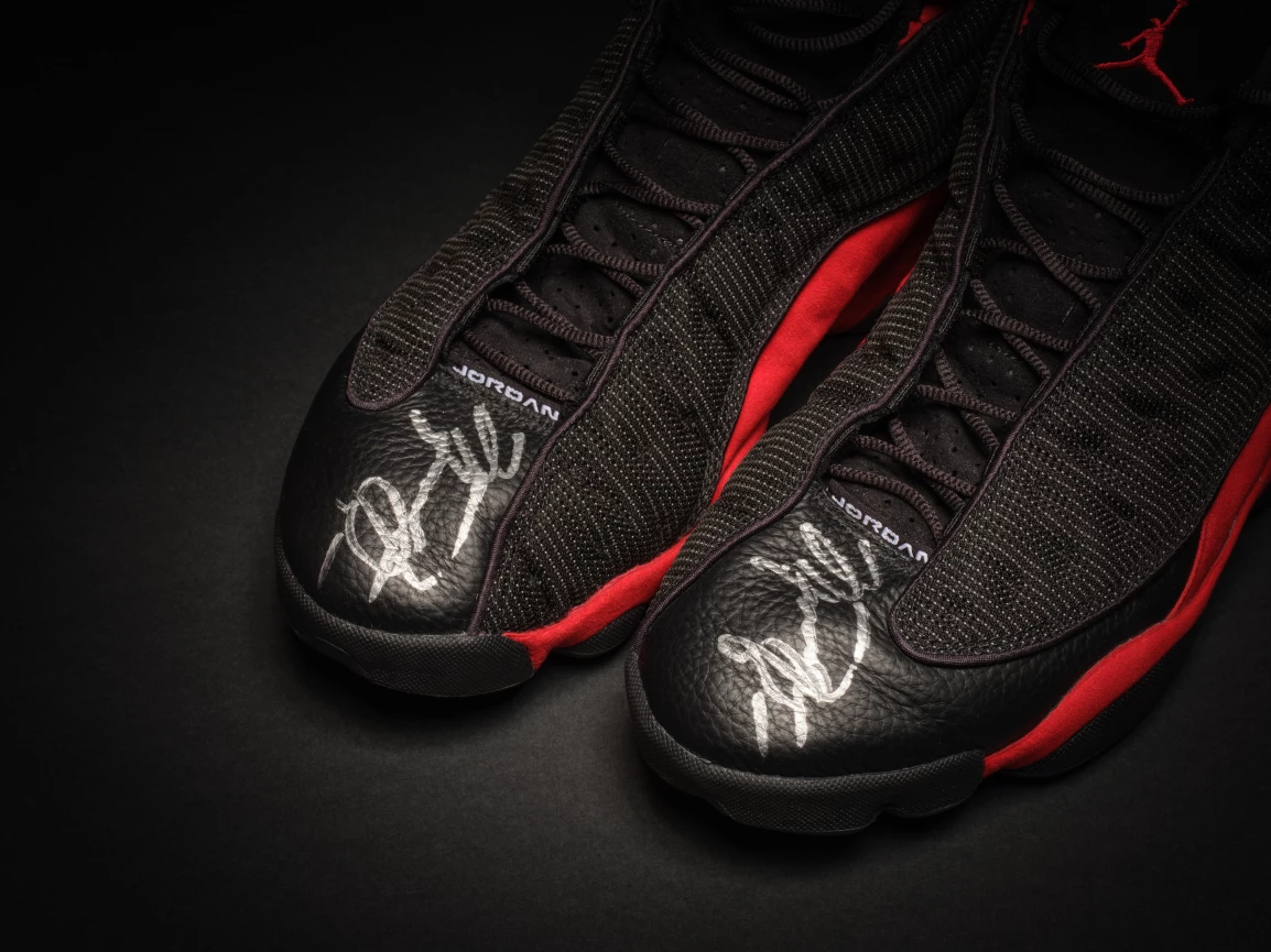 Michael 'Air' Jordan 13 sneaker veiling