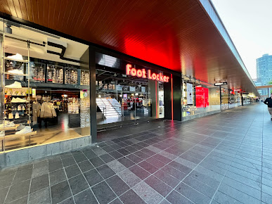 Foot Locker sneaker winkel Rotterdam