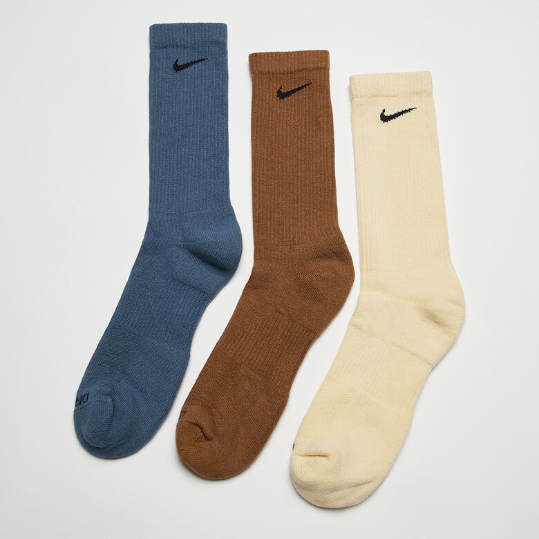 Nike Everyday Plus Cushioned Crew Socks (3 Pairs) multi