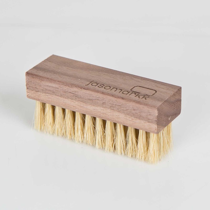 Premium schoenpoetsborstel van hout met varkensharen van Jason Markk