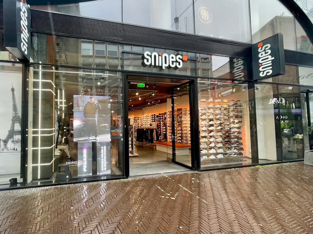 Sneaker store SNIPES in Den Haag