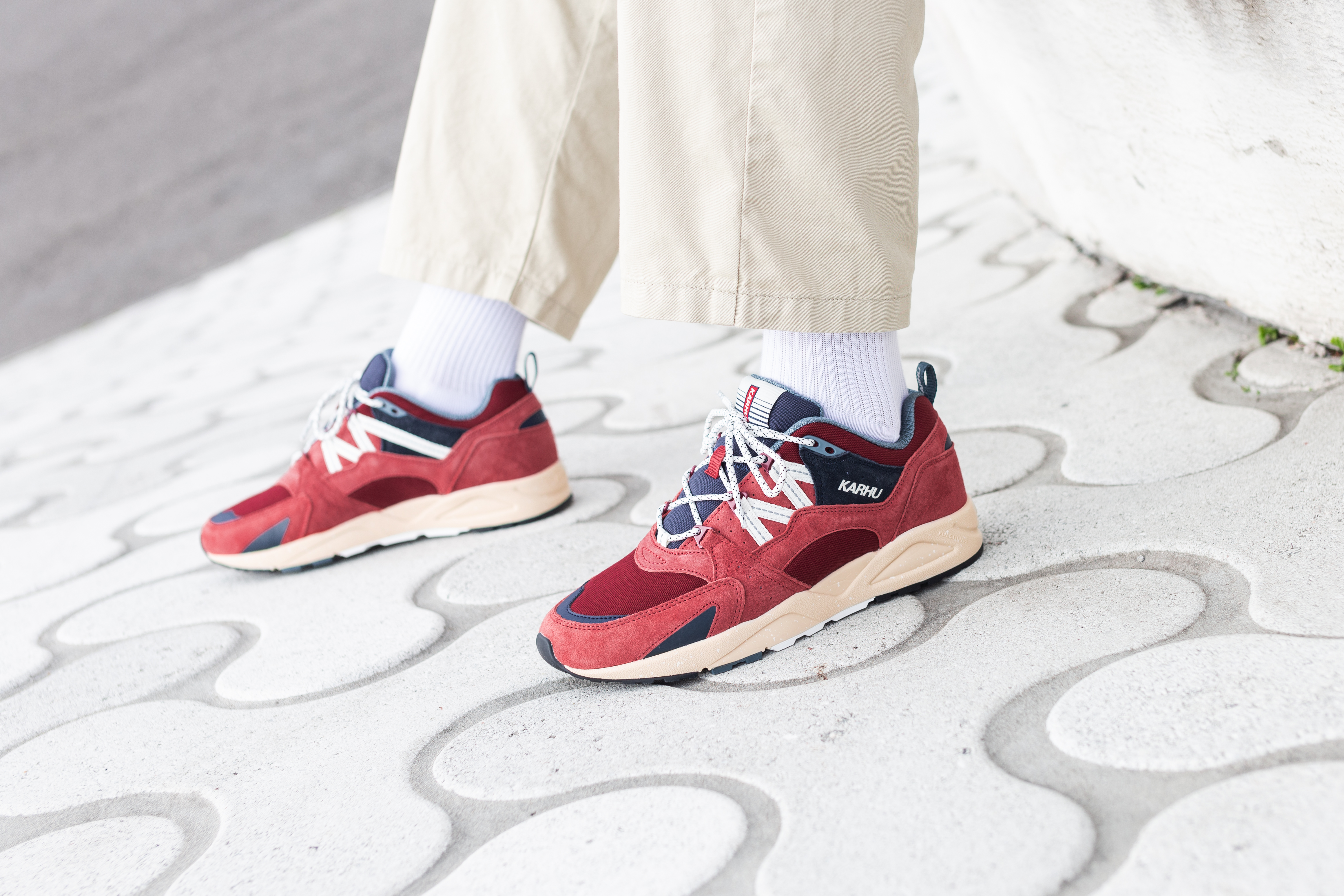 Fusion 2.0 'Mineral Red' on feet