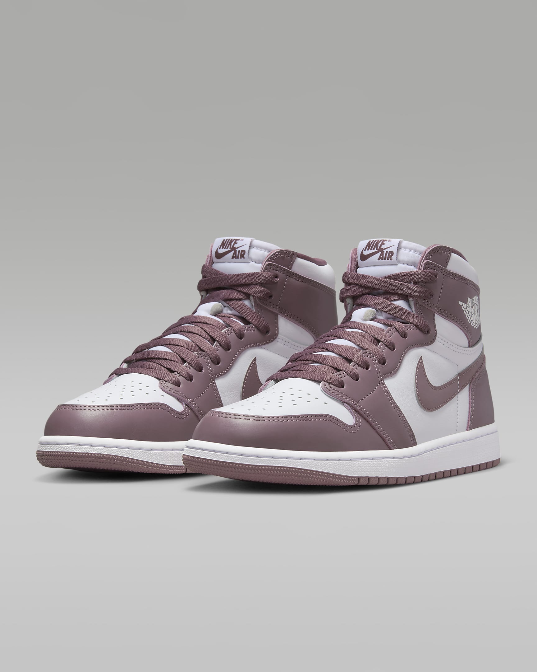 Air Jordan 1 High OG Mauve