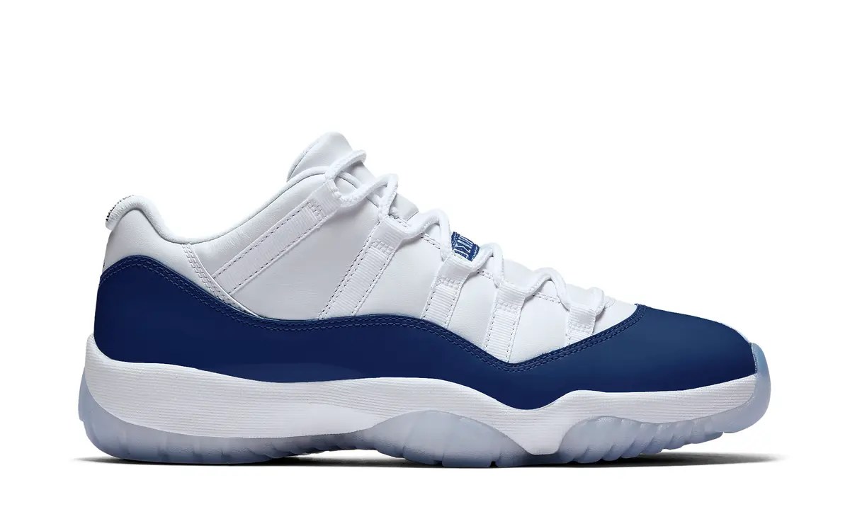 Air Jordan 11 Low 'Midnight Navy'