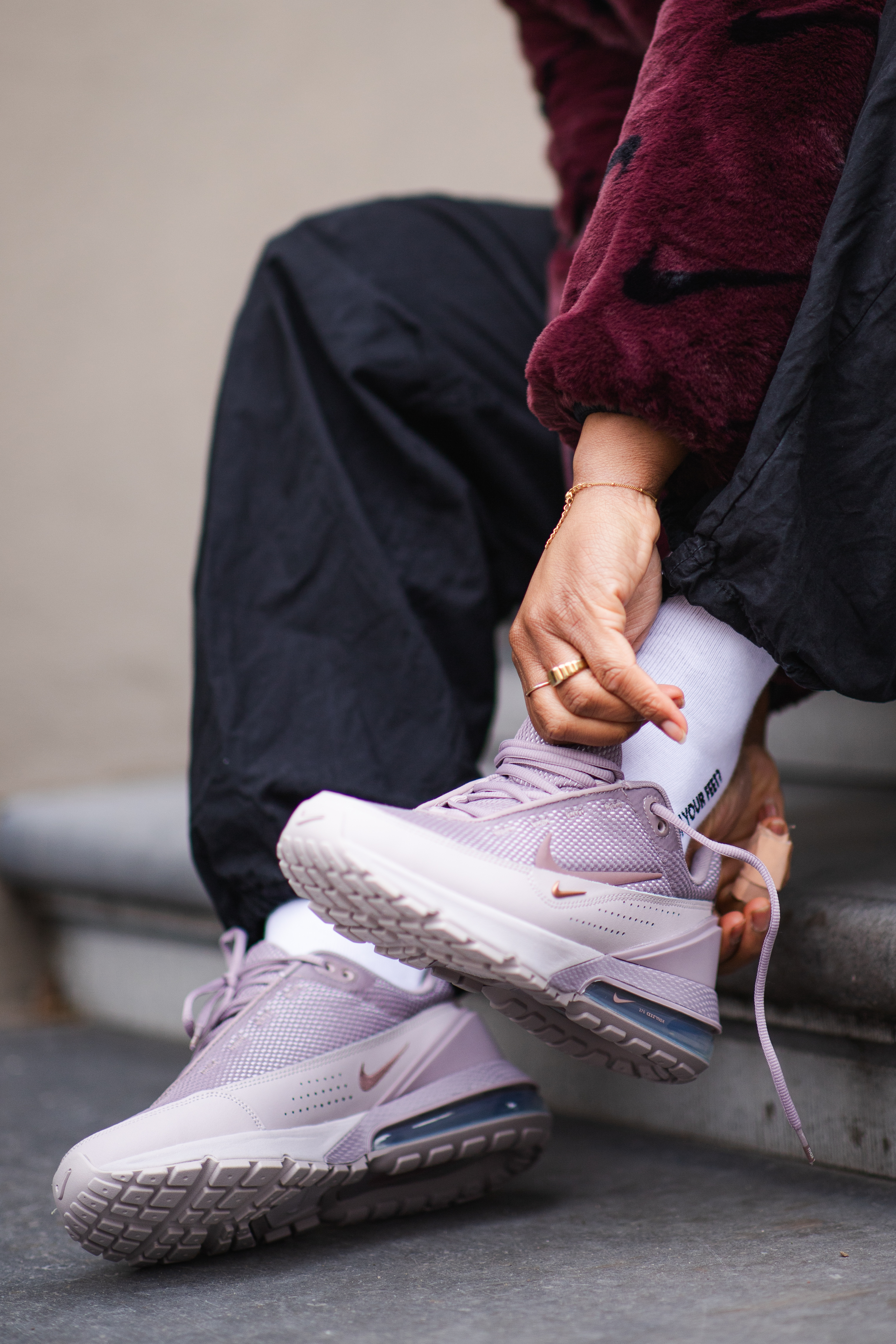 Nike Air Max Pulse WMNS 'Light Violet Ore' on feet