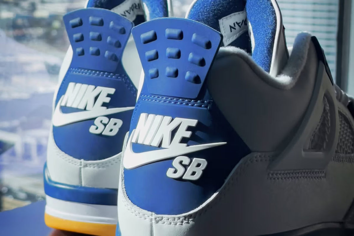 Nike SB x Air Jordan 4 'Navy' | DR5415-100 | Sneakerjagers